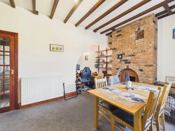 2 bed Semi-Detached for sale Image 8