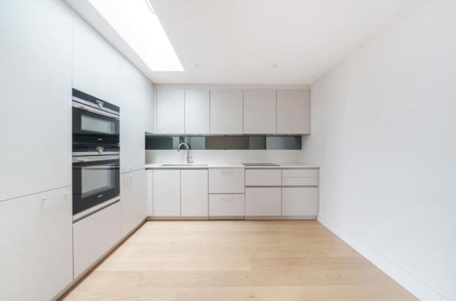 Davidson Frost-Wellings, DFW, Finchley Road, Londo