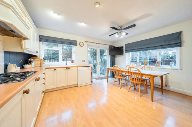 1402761-7-6977a40...