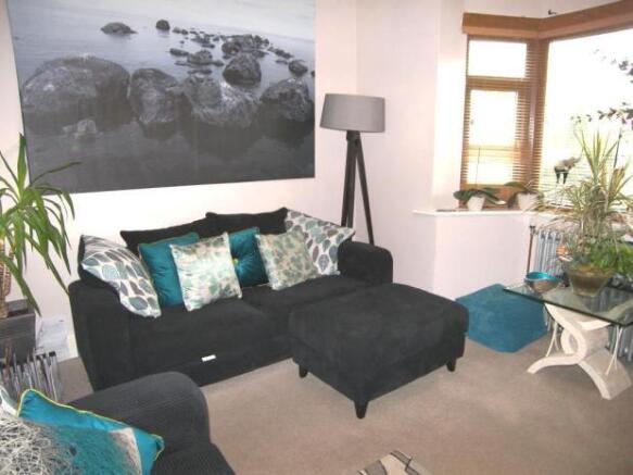 Lounge Shot 3