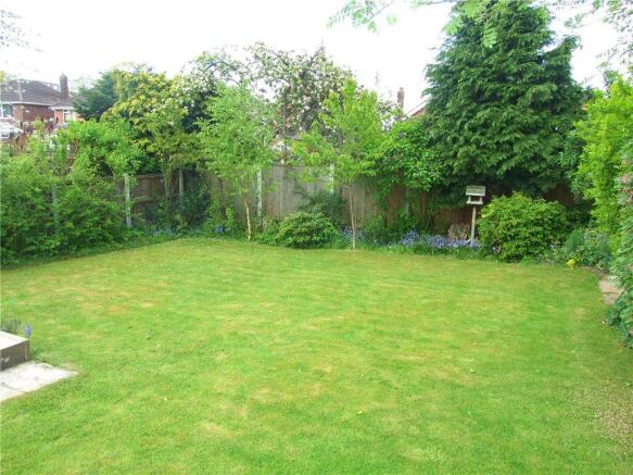 Rear Garden3