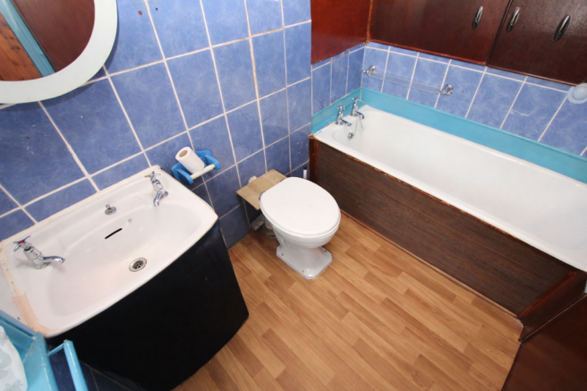 2 bed Terraced for sale Image 7