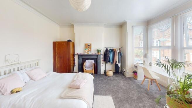Lrg_57-Burford-Bedroom (2)