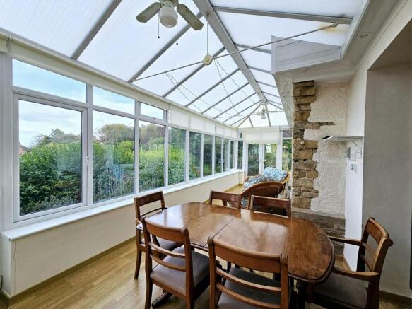 3 bed Detached for sale Image 10