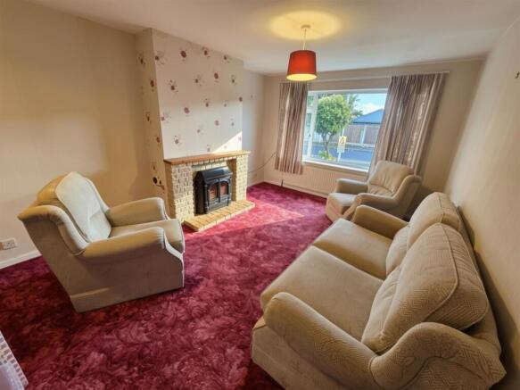 4 lexington - lounge.jpg
