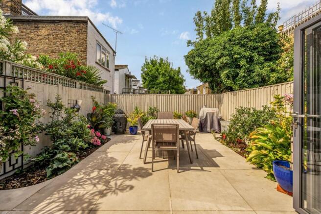 84a Chiswick Lane-13.jpg