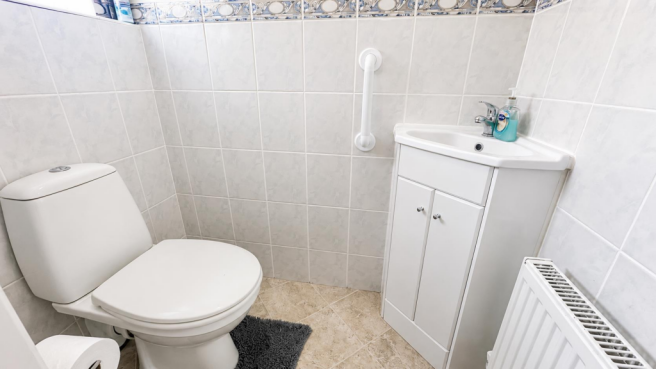 Ground Floor Cloakroom