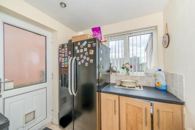 4 bed Detached for sale Image 8