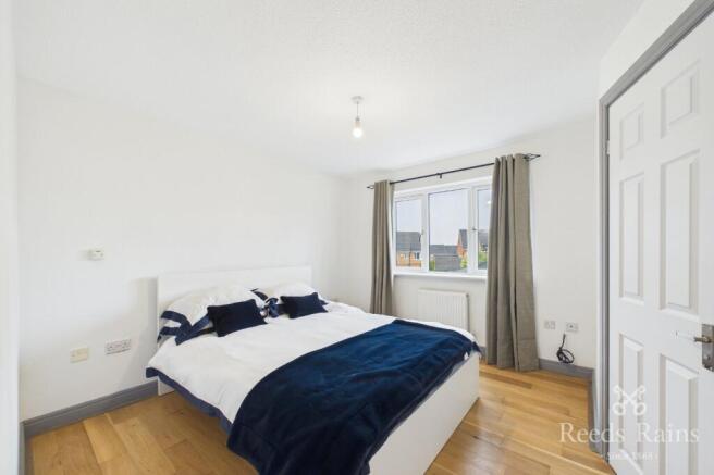 3 bed Semi-Detached for sale Image 10