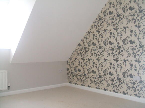 Master Bedroom (1)