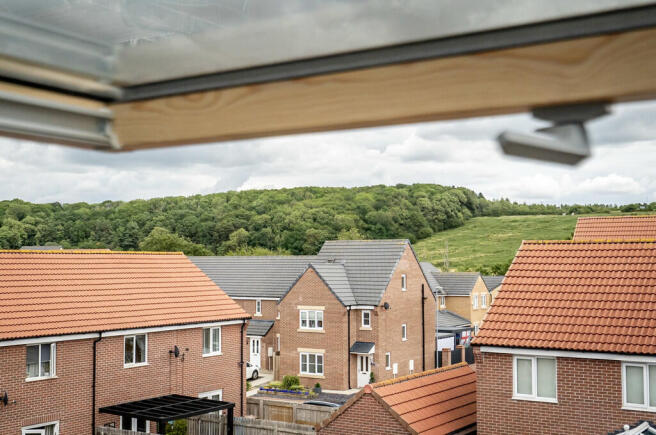 3 bed Terraced for sale Image 10