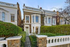 12, Ashchurch Grove, London W12 9BT