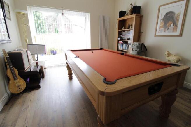 GAMES ROOM