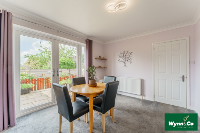 3 bed Semi-Detached for sale Image 8