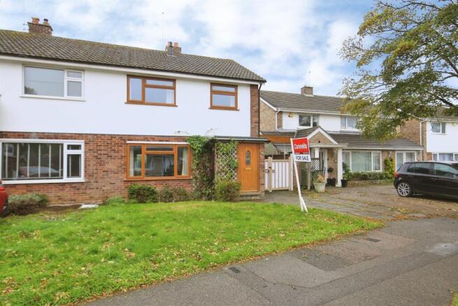 3 Bedroom Semi-Detached in PE3 9UJ