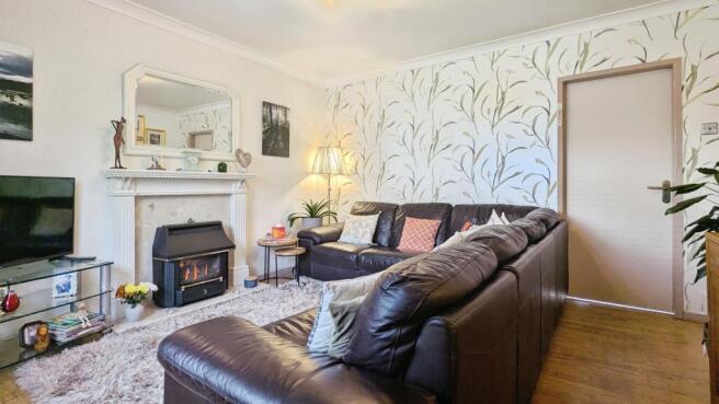 3 bed Town House for sale Image 7