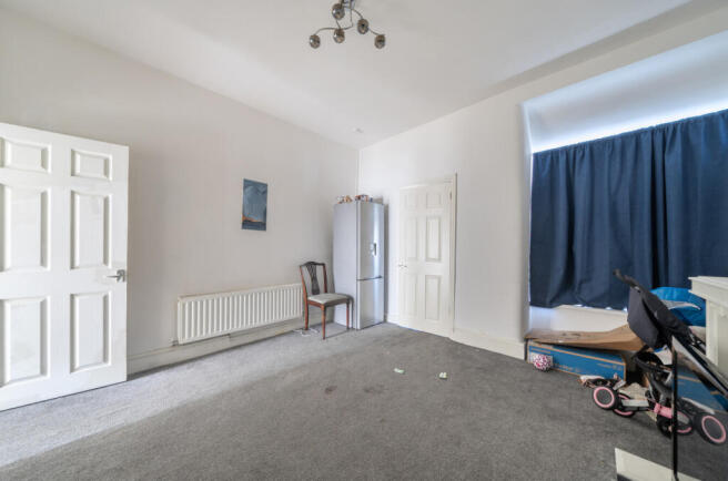 1419822-7-69a837e...