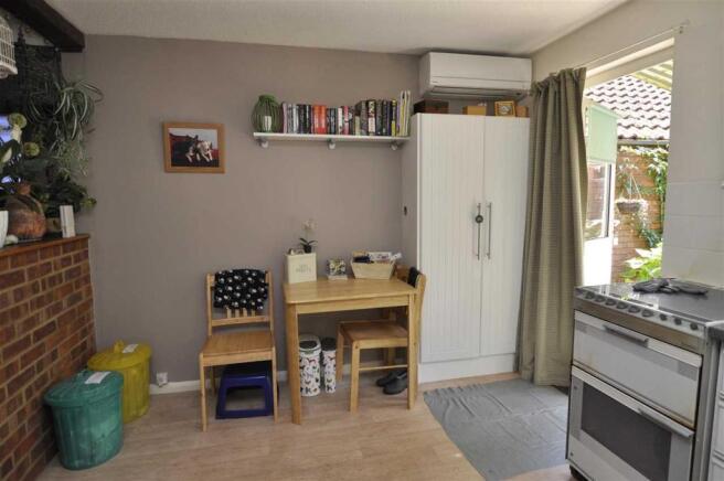 Further kitchen view