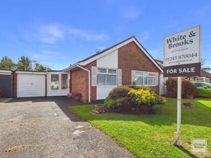 Churchill Avenue, West Meads, PO21