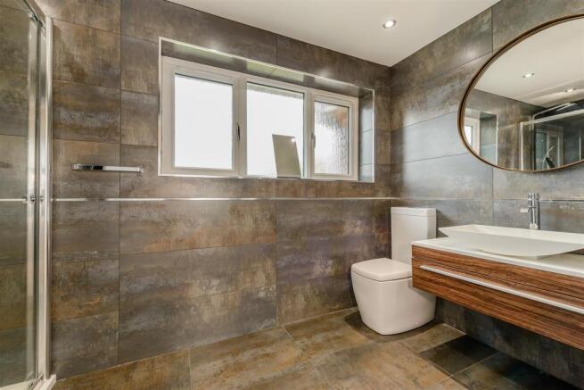 8284899-interior28-m