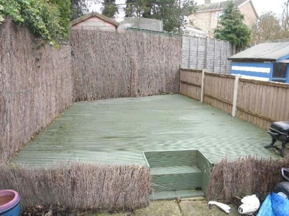 DECKING