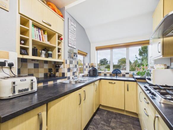Kitchen 1