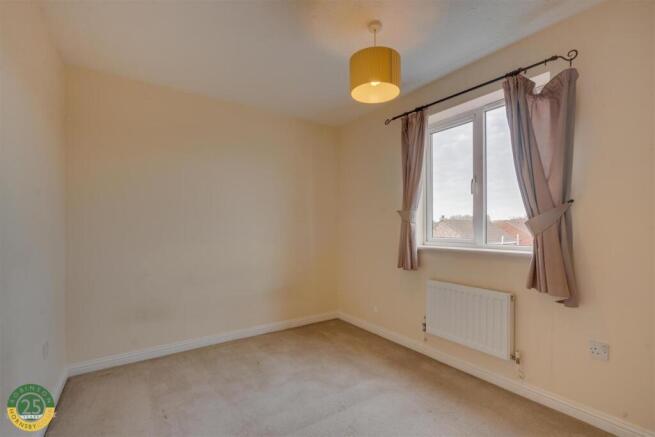 2 bed Apartment for sale Image 10