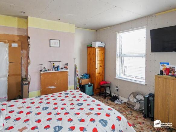 4 bed Terraced for sale Image 7