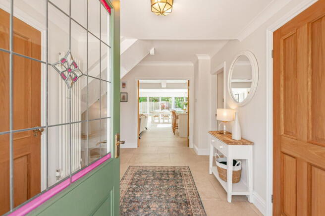 4 bed Detached for sale Image 6