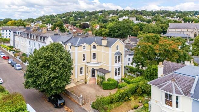 A16 - 7 Kents Road Wellswood Torquay - 250723.jpg