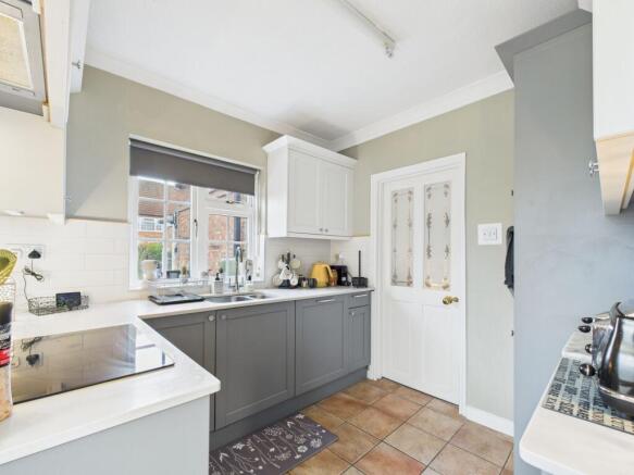 Alberta Crescent, Huntingdon, Cambridgeshire. photo 5