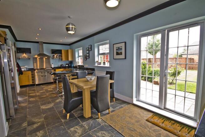 Breakfast Kitchen