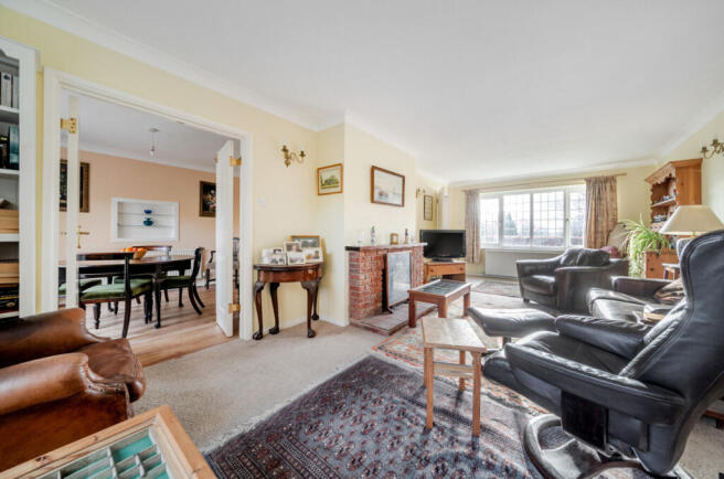 1387880-16-693aaa...