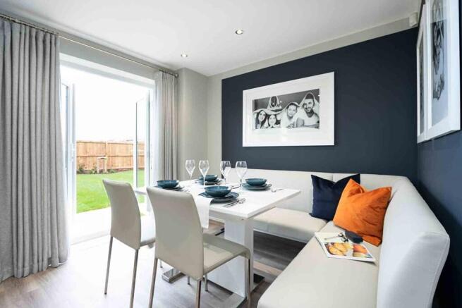 4 bed Detached for sale Image 6