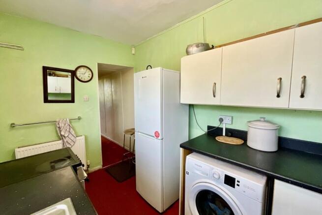 2 bed Bungalow for sale Image 9