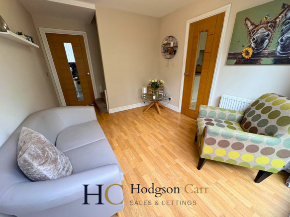 West Vale, Neston photo 3