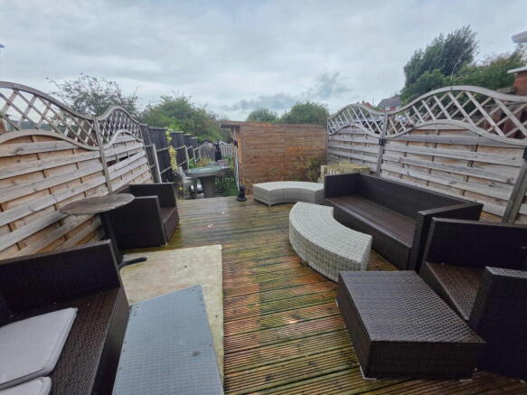 3 bed Town House for sale Image 7