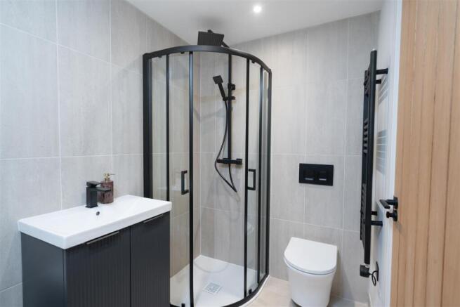 2 bed Apartment for sale Image 7
