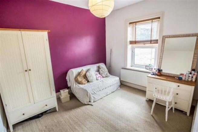 3 bed Terraced for sale Image 8