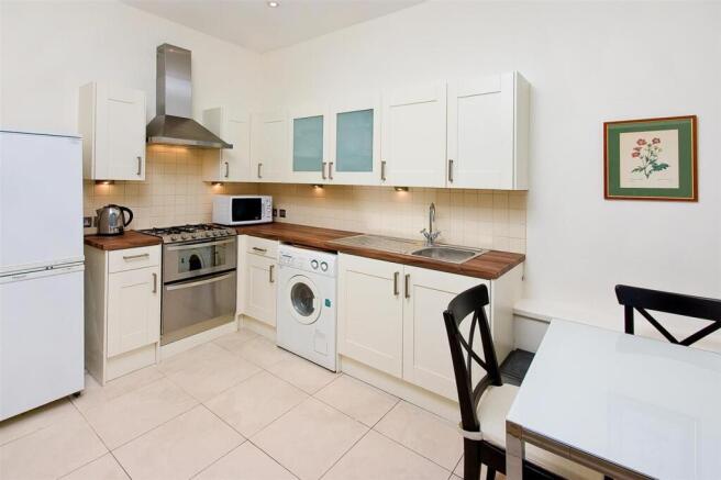Eat-in Kitchen