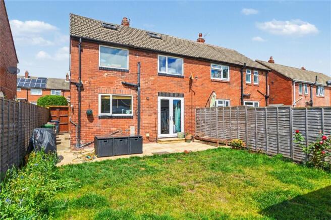 3 bed Semi-Detached for sale Image 10