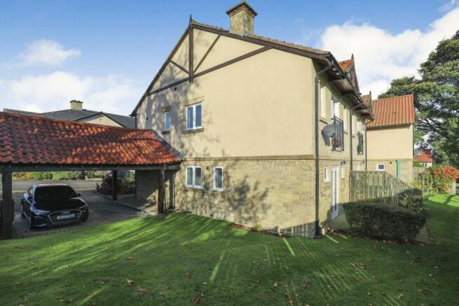 2 bed Semi-Detached for sale Image 4