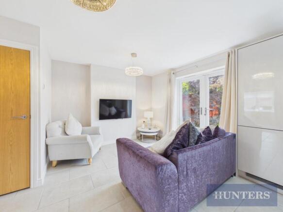 4 bed Semi-Detached for sale Image 9
