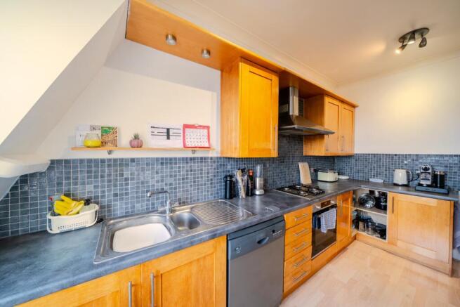 Kitchen ()