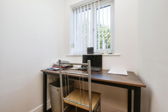 7 bed Semi-Detached for sale Image 6