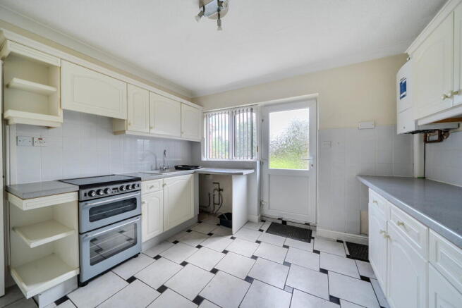 2 bed Detached Bungalow for sale Image 5