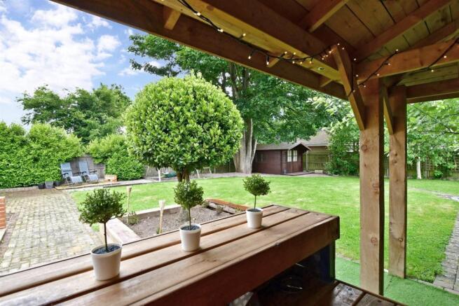 External Lifestyle Photograph