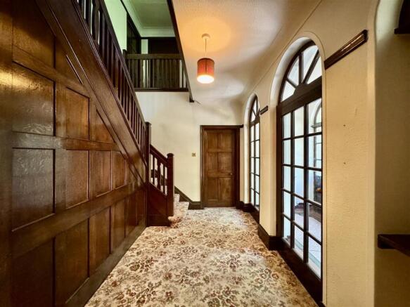 4 bed Detached for sale Image 7