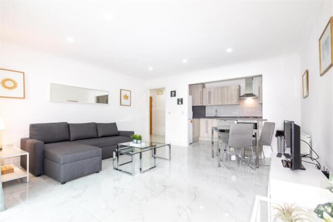 living room (1 of 1).jpg