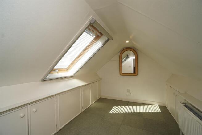 OCCASIONAL ROOM